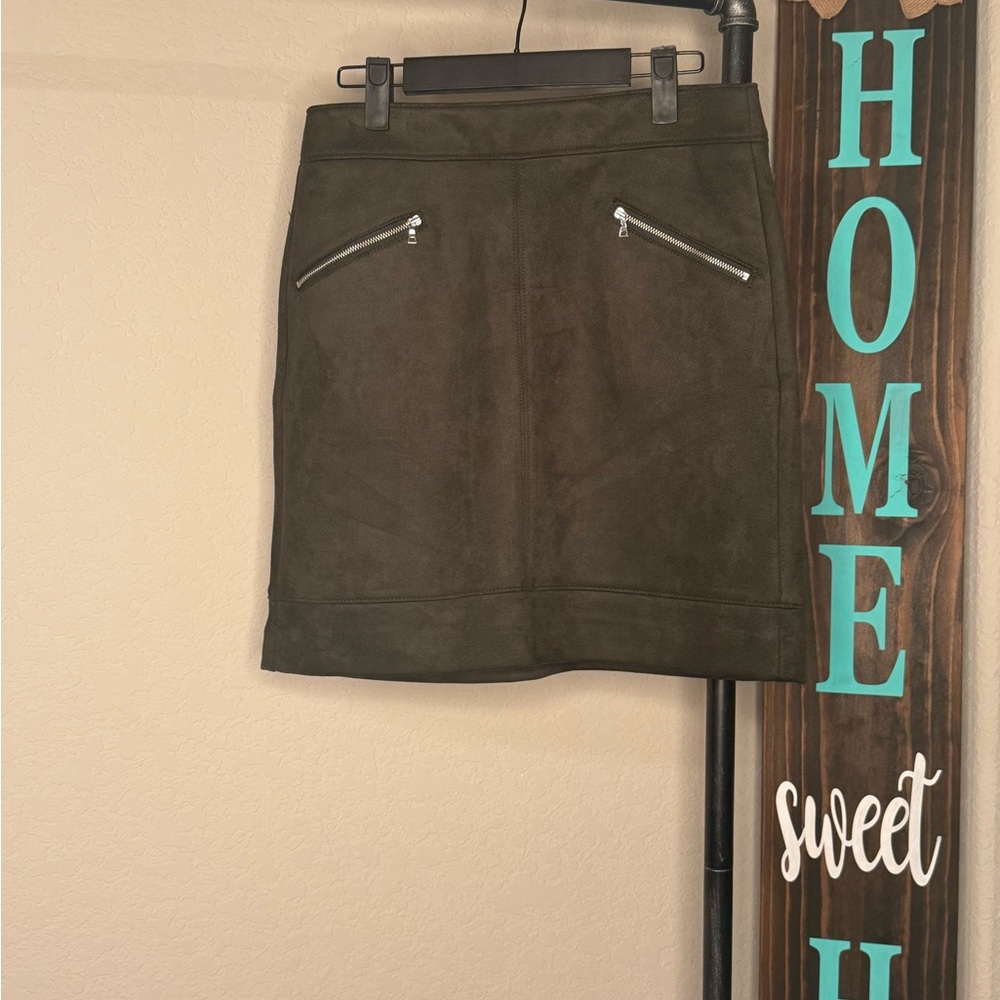 LOFT Olive Mini Skirt with Silver Zipper Details